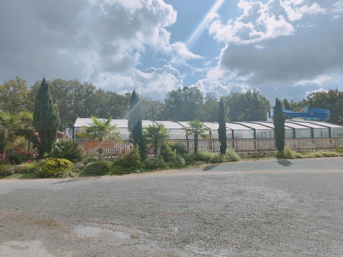 Bungalow Cosy Equipe La Boissiere-de-Montaigu Eksteriør bilde